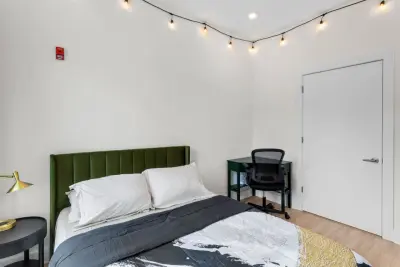 Cozy East Nashville Condo with Rooftop Deck Access