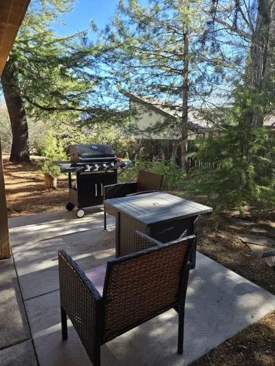 Sedona Studio W/D Patio Firepit