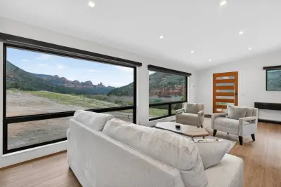 Sedona Top of the World Retreat • Oak Creek Canyon