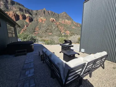 Sedona Top of the World Retreat • Oak Creek Canyon