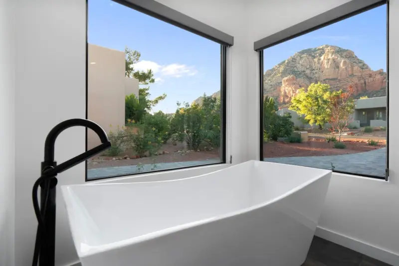 Sedona Luxury Mountain Views, HotTub, Rooftop Deck photo 17
