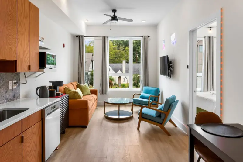 Cozy East Nashville Condo with Rooftop Deck Access photo 6