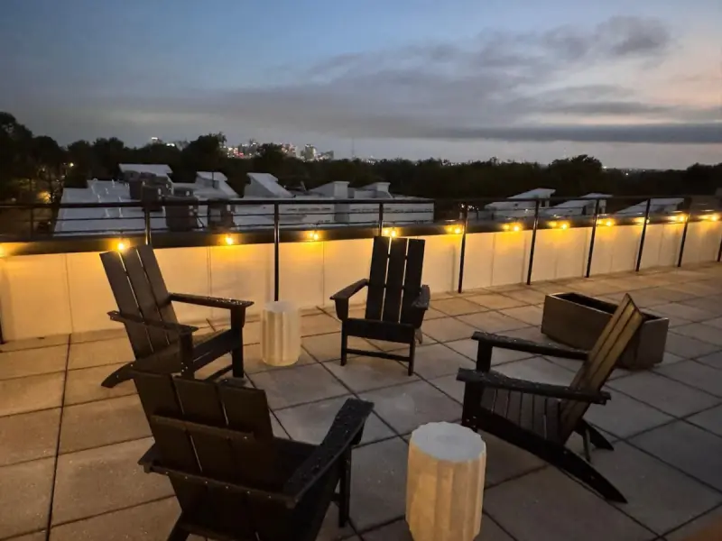 Cozy East Nashville Condo with Rooftop Deck Access photo 9