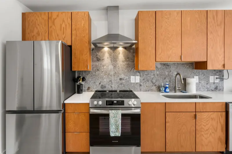 Cozy East Nashville Condo with Rooftop Deck Access photo 3