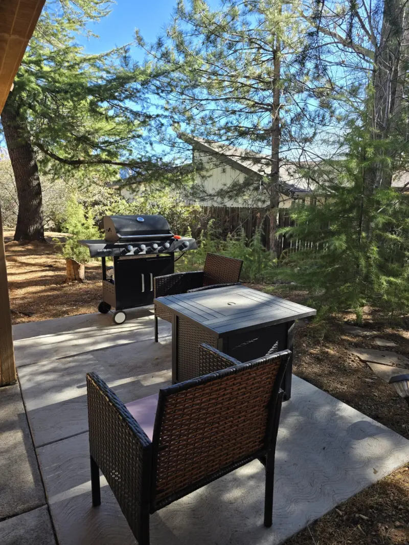 Sedona Studio W/D Patio Firepit photo 2