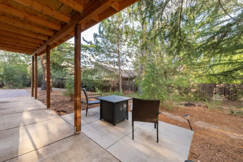 Sedona Studio W/D Patio Firepit photo 6