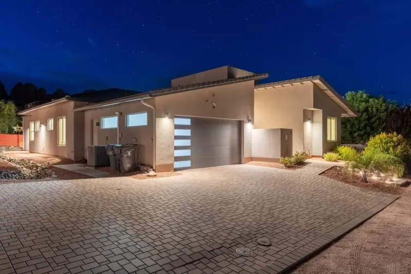 Luxury Sedona: Deck, Views, Hot Tub & Game Room photo 39