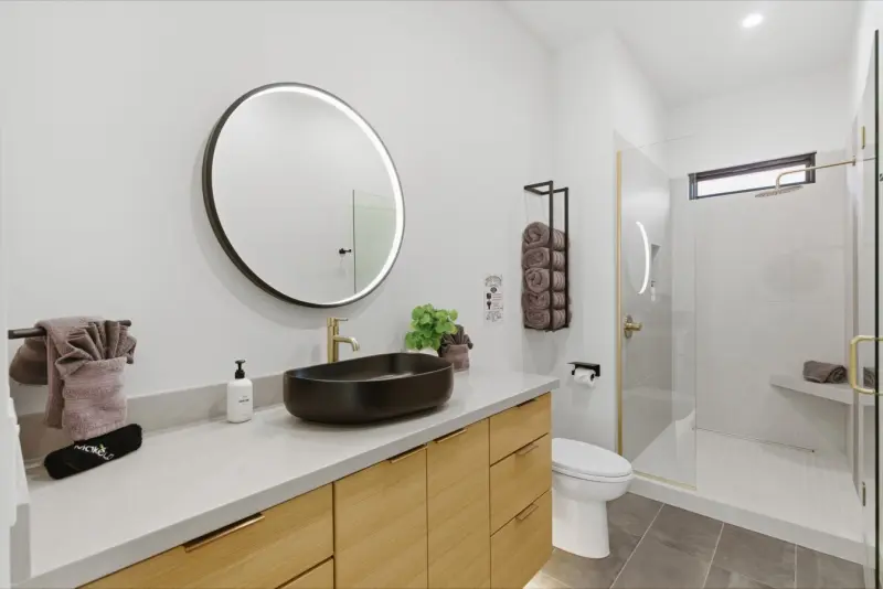 Modern Sedona Getaway | New Build/ Hot Tub + Games photo 26