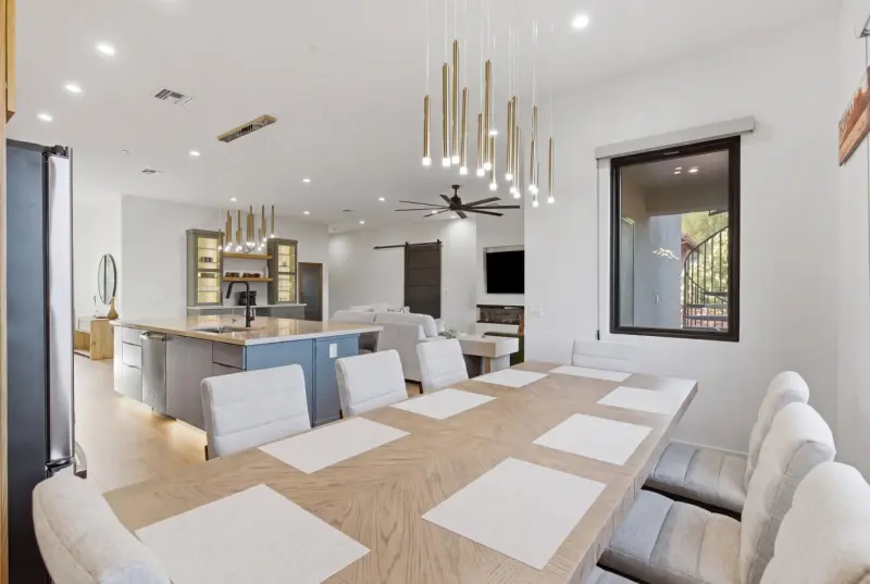 Modern Sedona Getaway | New Build/ Hot Tub + Games photo 9