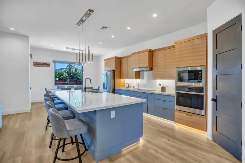 Modern Sedona Getaway | New Build/ Hot Tub + Games photo 10
